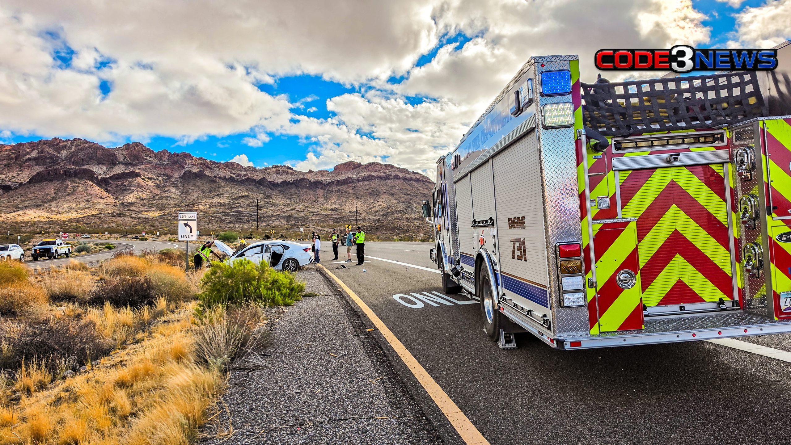 Bullhead City Rollover Crash - Code3News