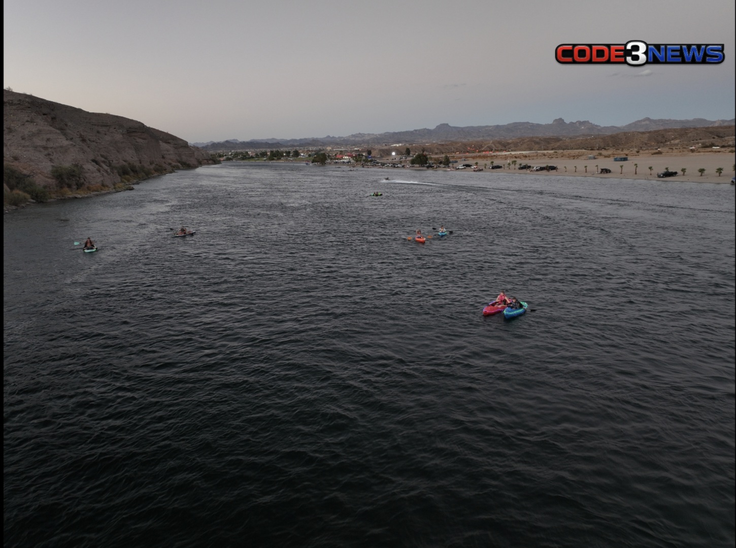 Bullhead City Bullhead City Glow Paddle - Code3News